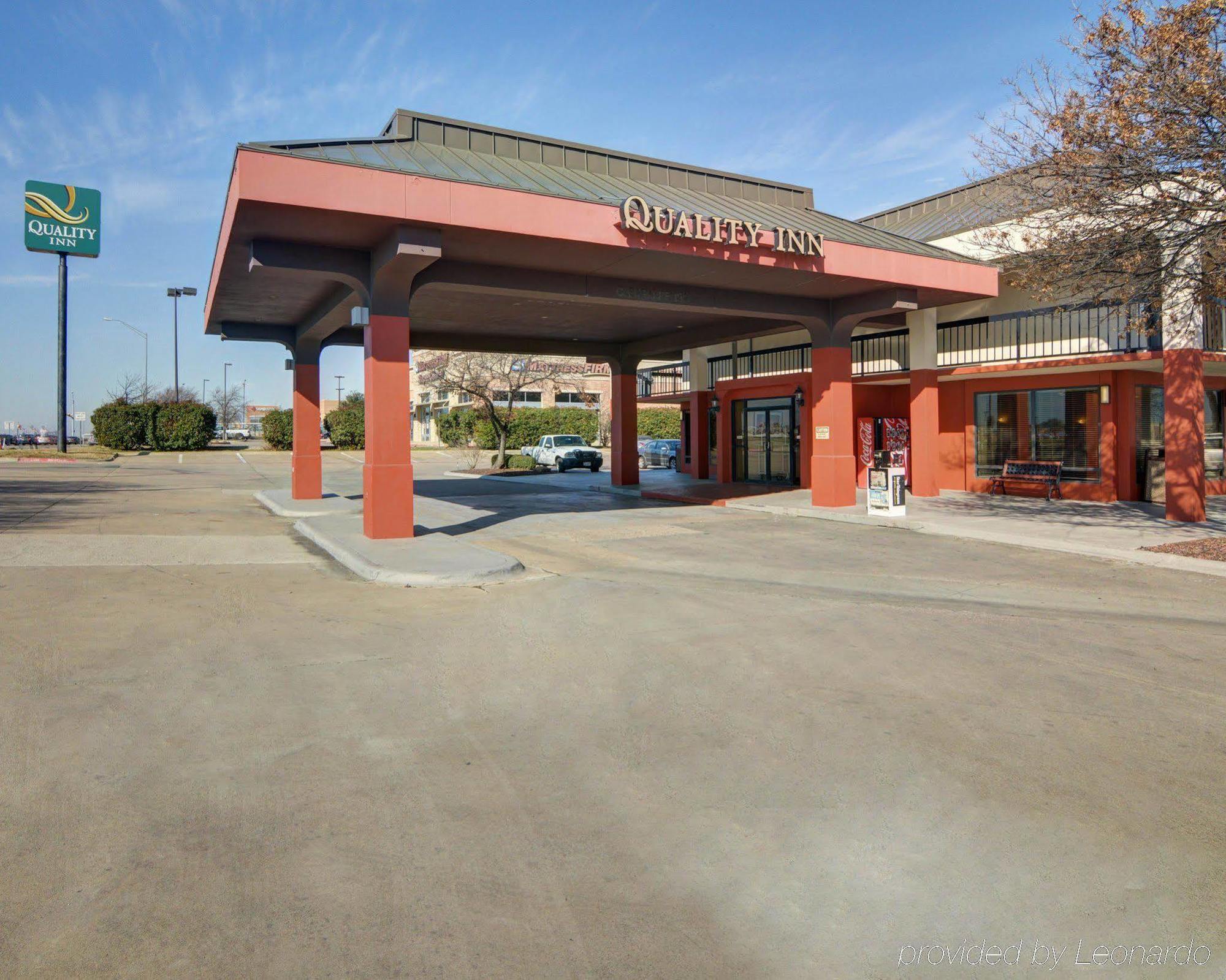 Quality Inn At Arlington Highlands Exterior foto