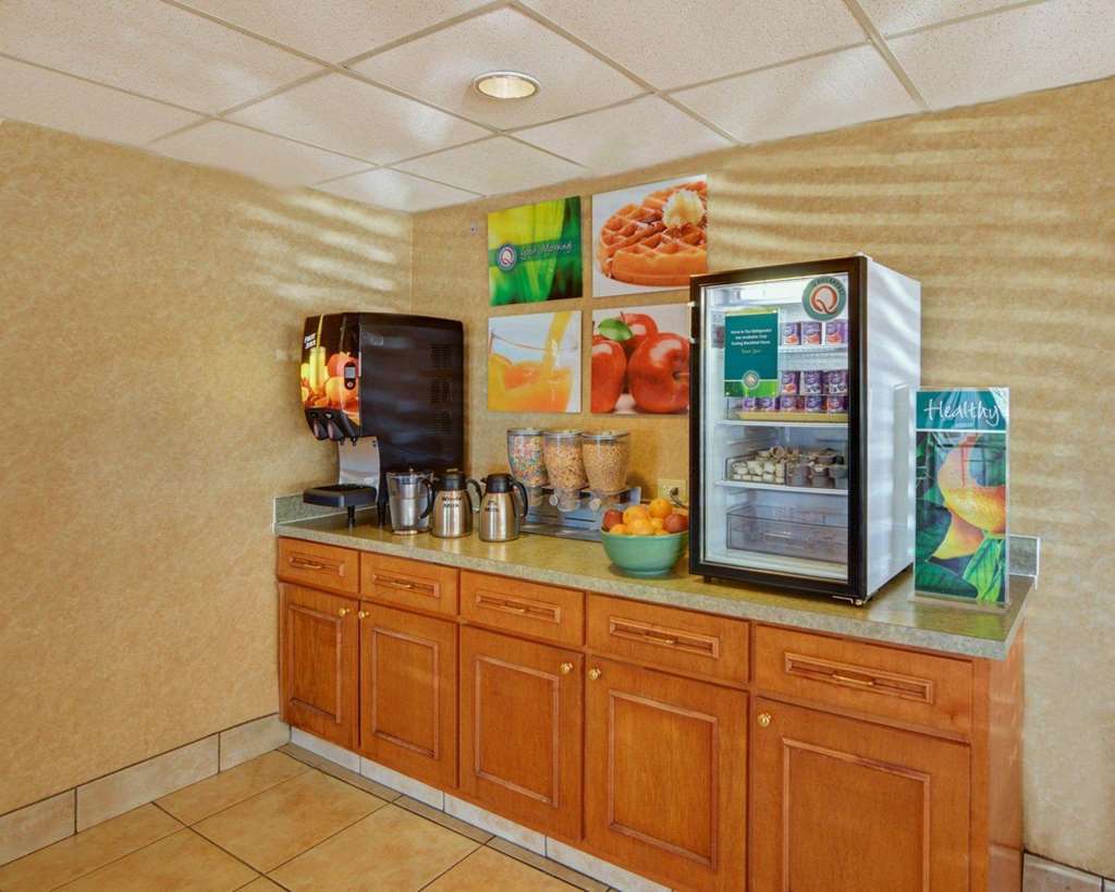 Quality Inn At Arlington Highlands Restaurant foto